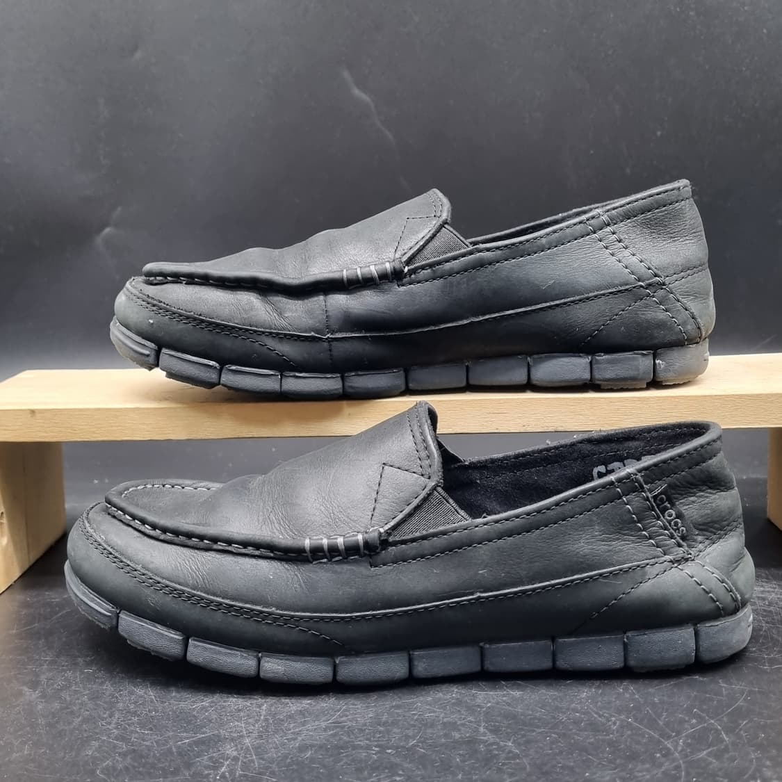 크록스 스트레치솔 레더로퍼 260 상품이미지1