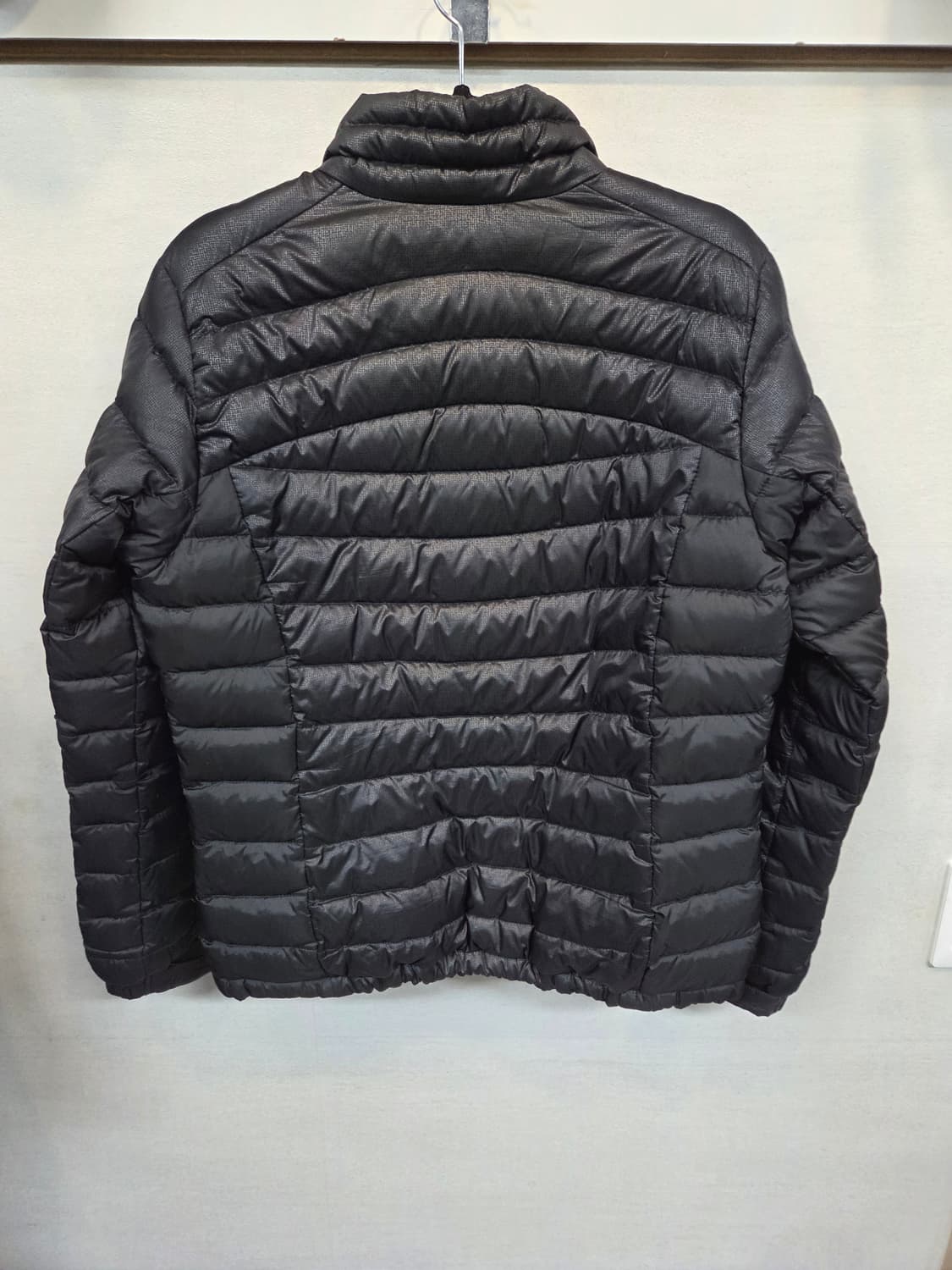 아이더 여성 슬림다운 700 경량패딩 L 상품이미지2