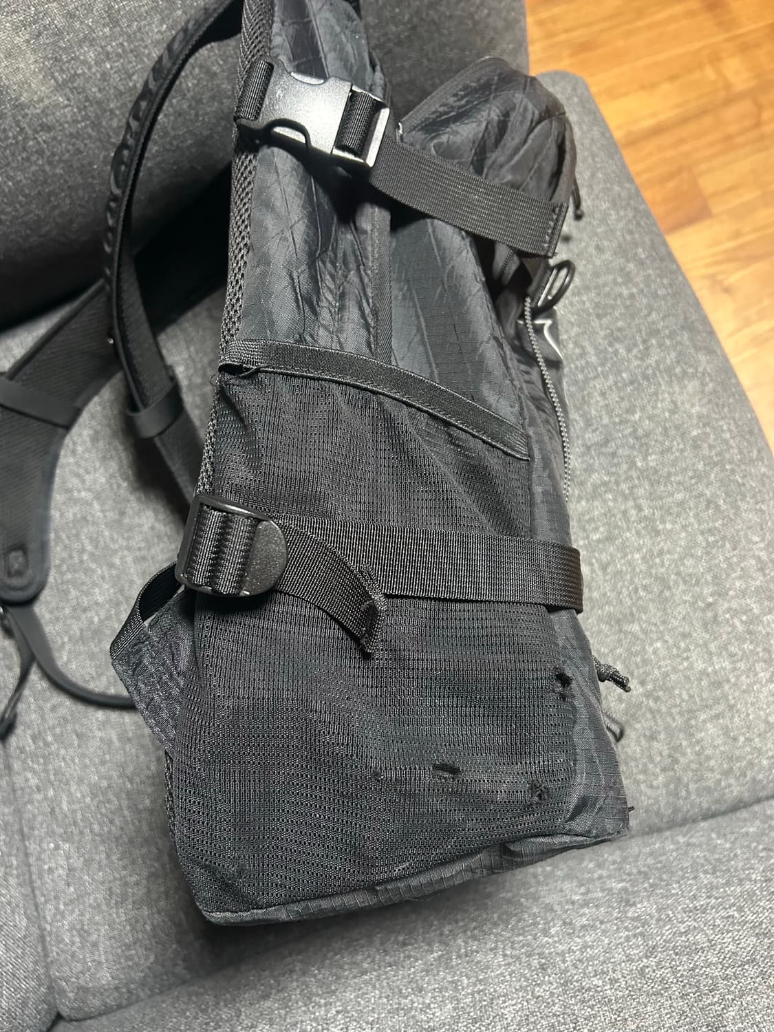 슈프림 백팩 블랙 - 18FW 상품이미지2