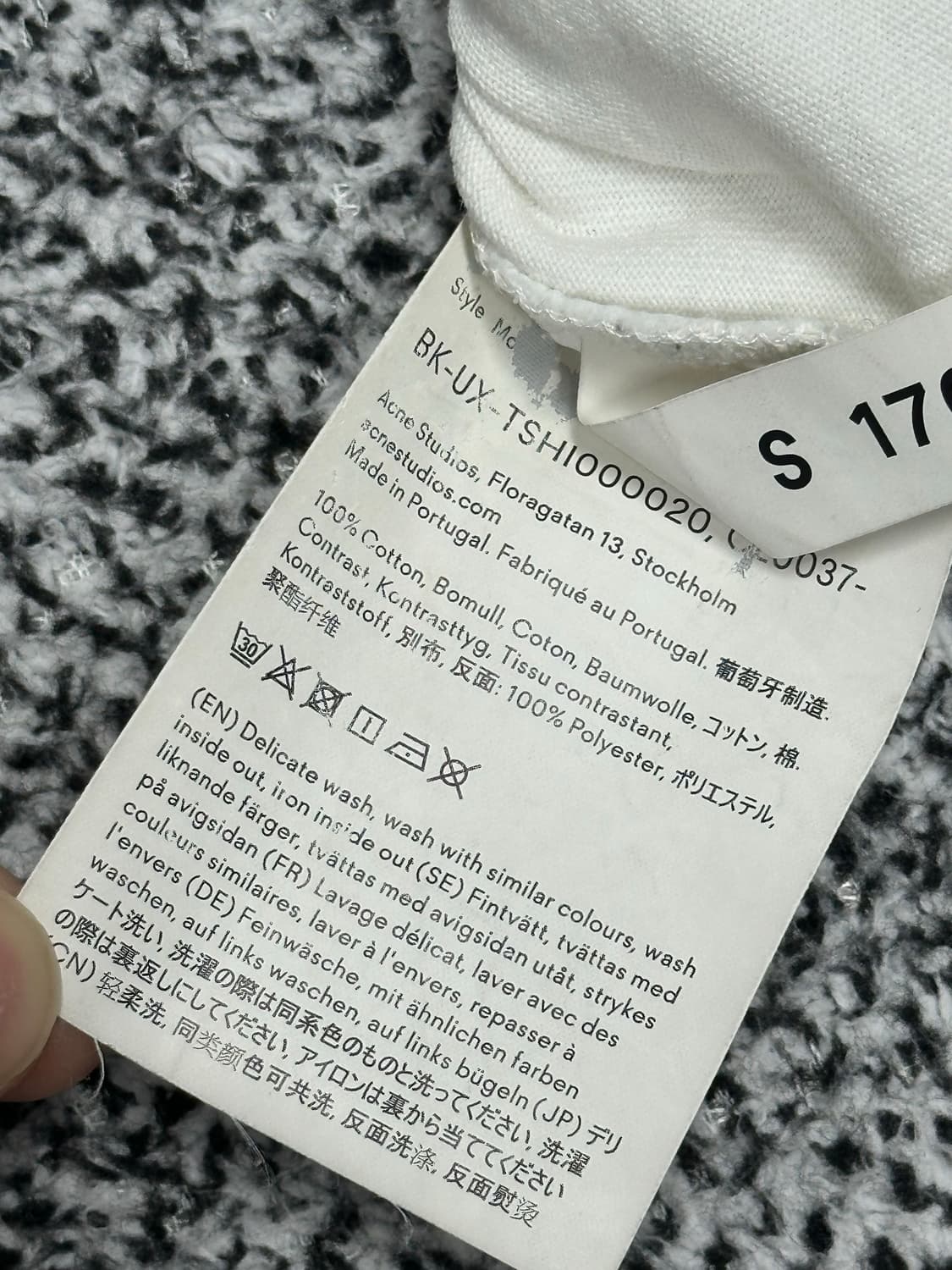 아크네스튜디오 빅로고 롱슬리브 백로고 긴팔 상품이미지7