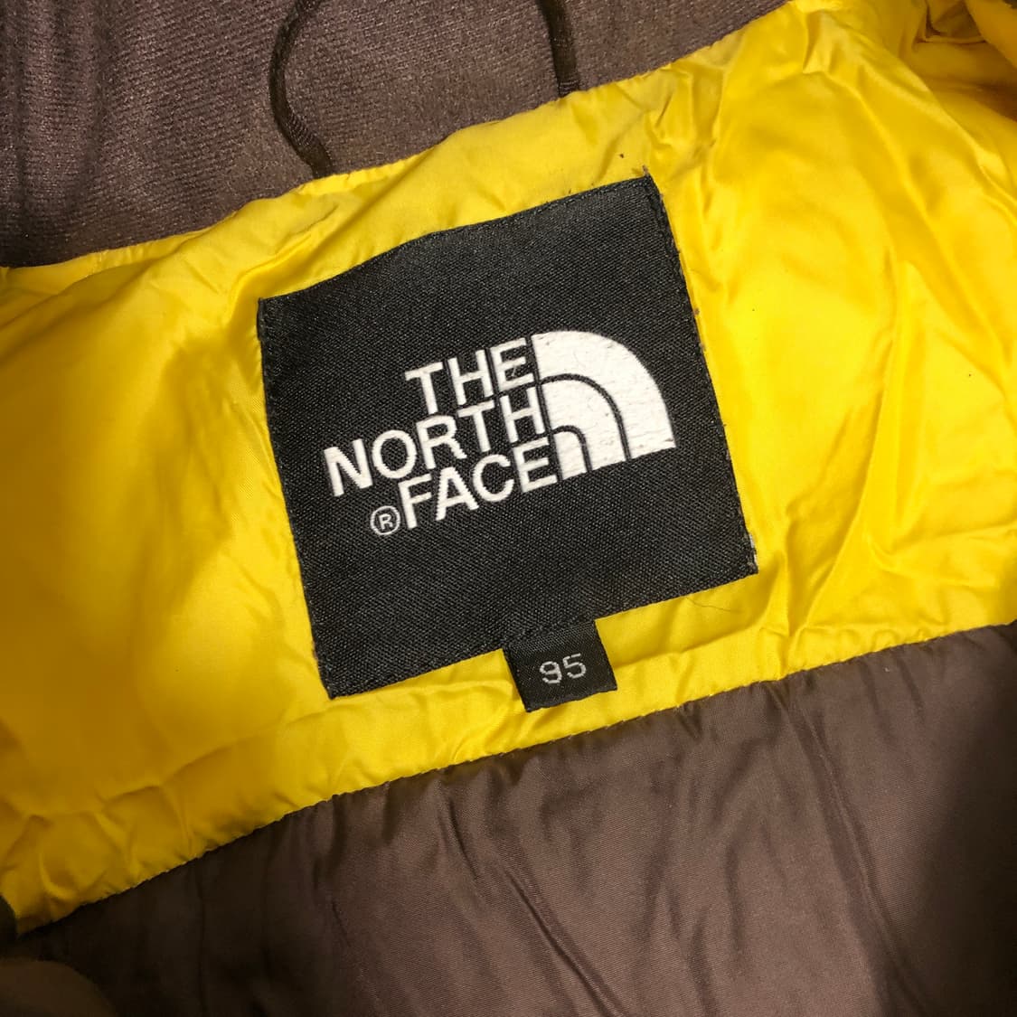 노스페이스 700 눕시2 패딩 M 상품이미지2