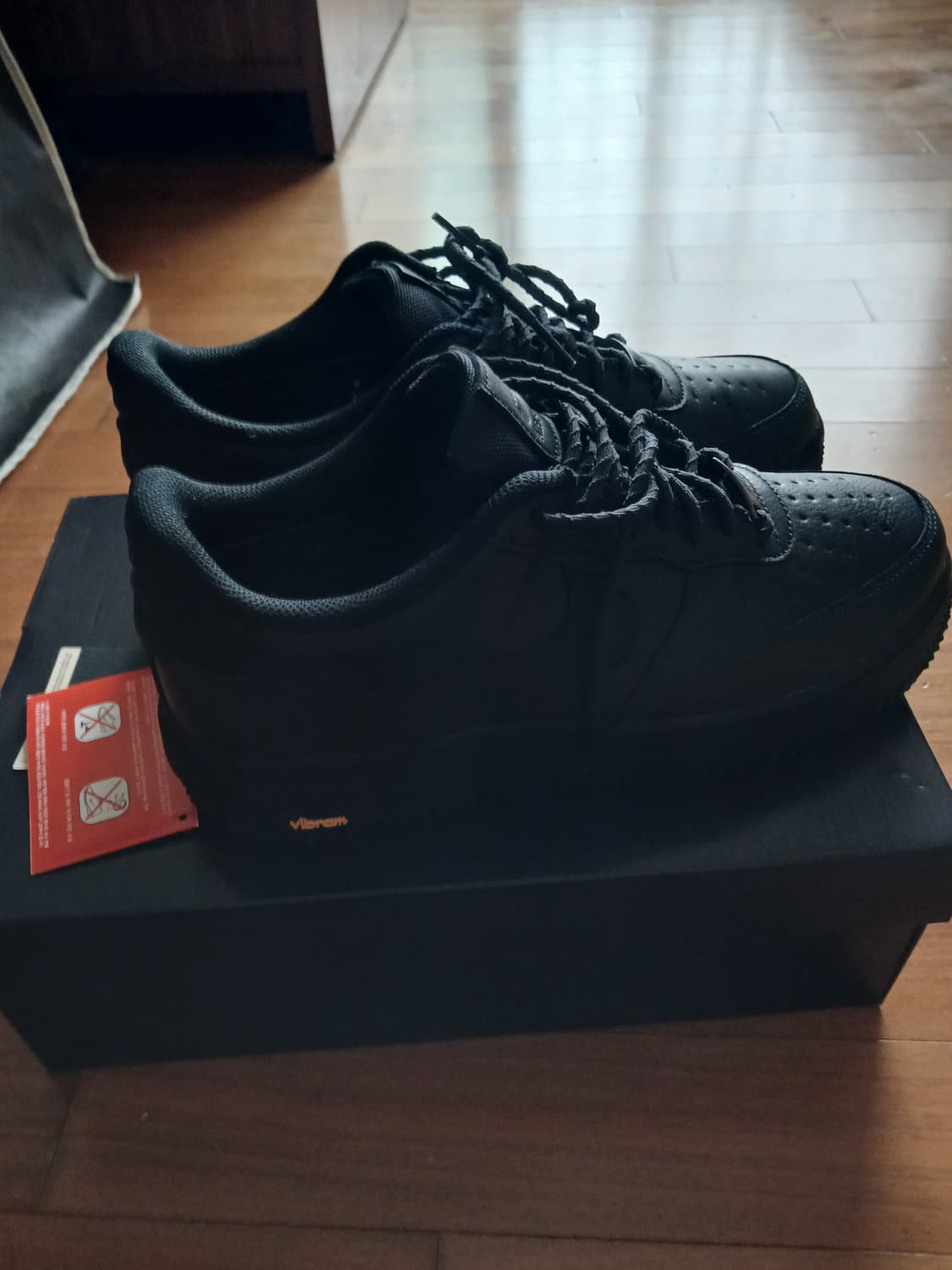 나이키 에어포스1 올블랙 비브람솔 gxt270 상품이미지10