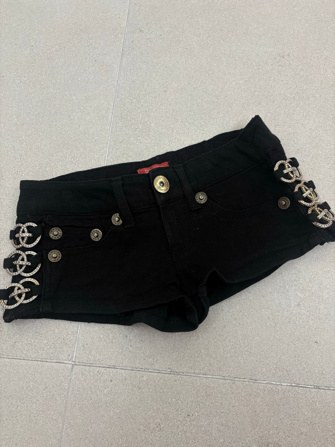 블랙 사이드 링 숏츠 상품이미지2