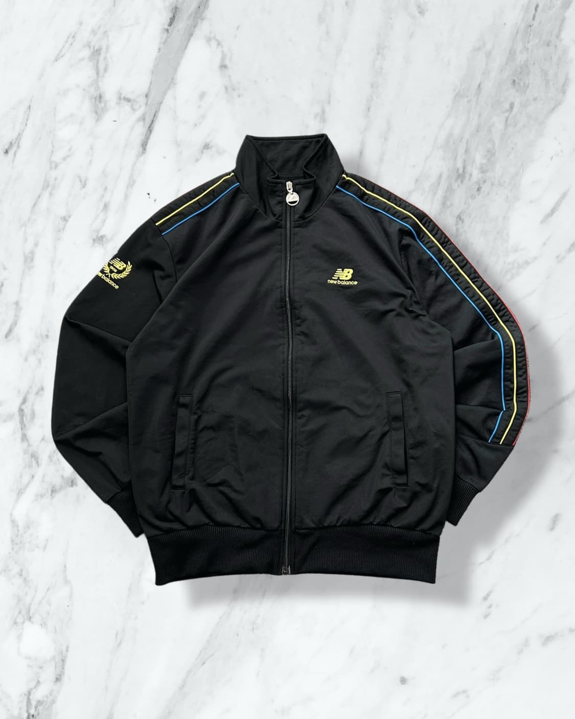 뉴발란스 블랙 사이드라인 트랙탑 져지  상품이미지1