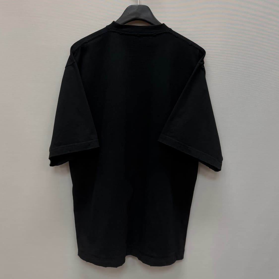 발렌시아가 스포티 B 로고자수 반팔티 (100)  상품이미지4