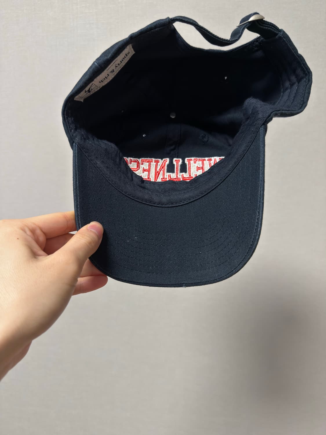 스포티앤리치 웰니스 로고 볼캡 (네이비) 상품이미지6