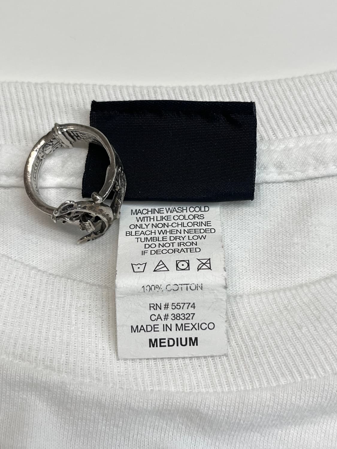 NHS 인디펜던트 & 마크 곤잘레스 롱슬리브 티셔츠 상품이미지6