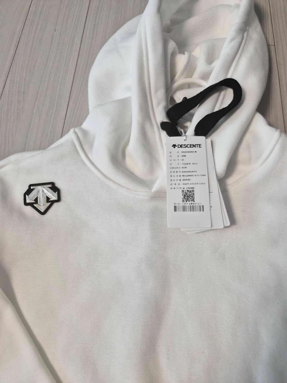 새상품택포 데상트 남녀공용 로고 포인트 후드티 85사이즈 상품이미지2