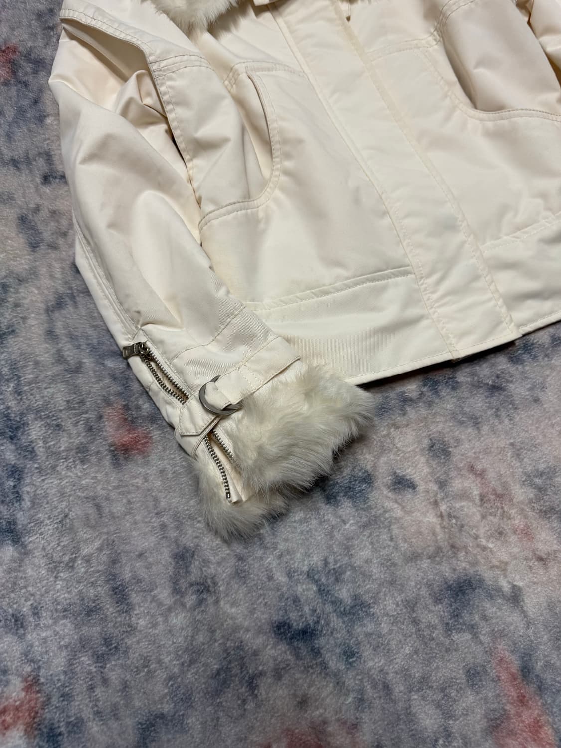 Armani ivory trimming fur jacket 상품이미지5