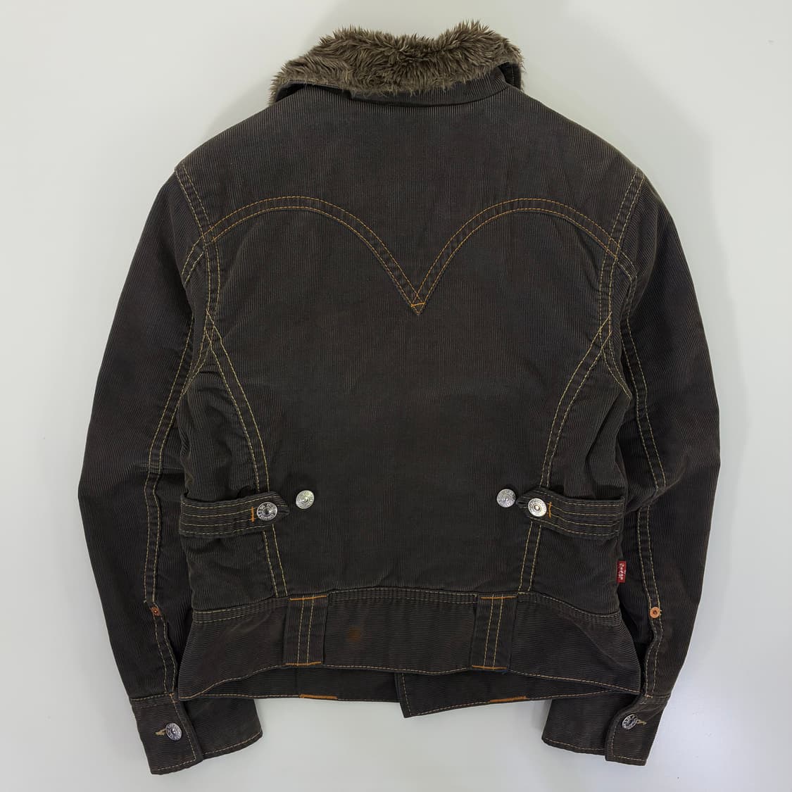 Levi's  리바이스 타입원 코듀로이 쉐르파 트러커 자켓 상품이미지3