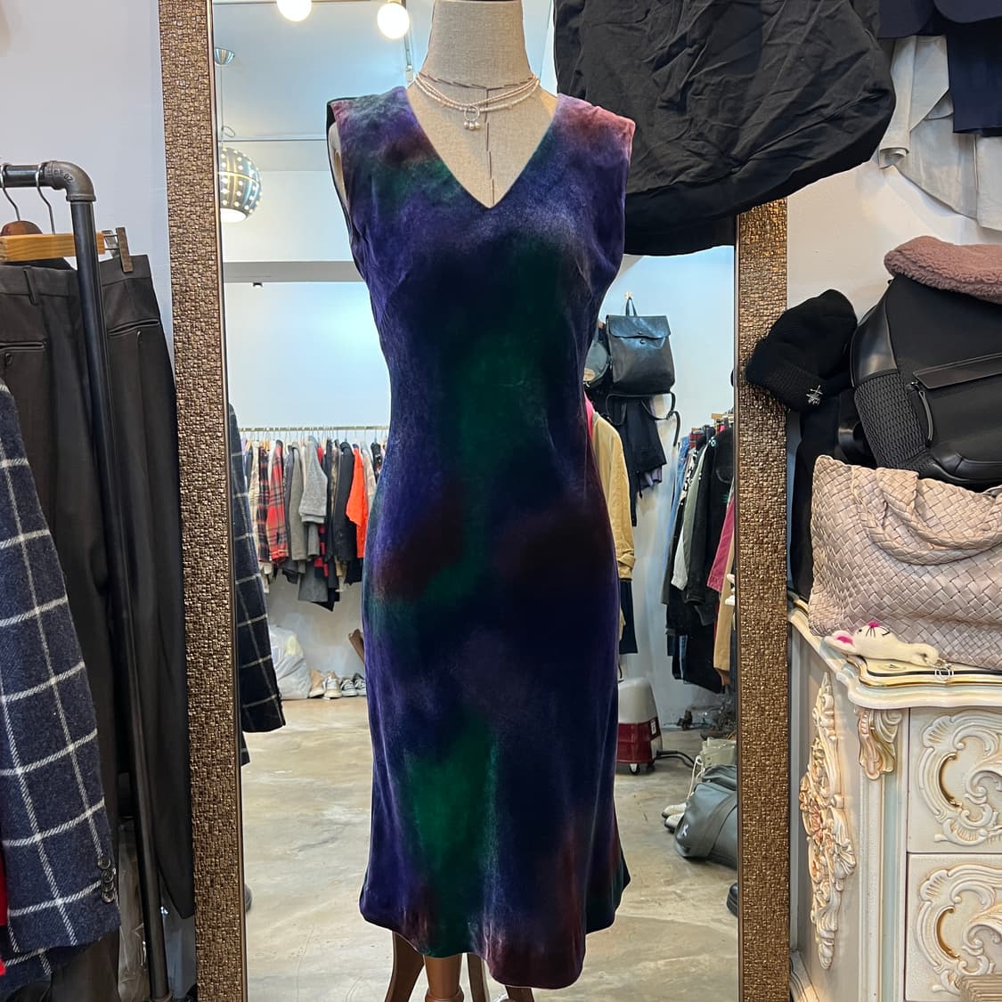 캐서린햄넷 오로라 벨벳 원피스 상품이미지9