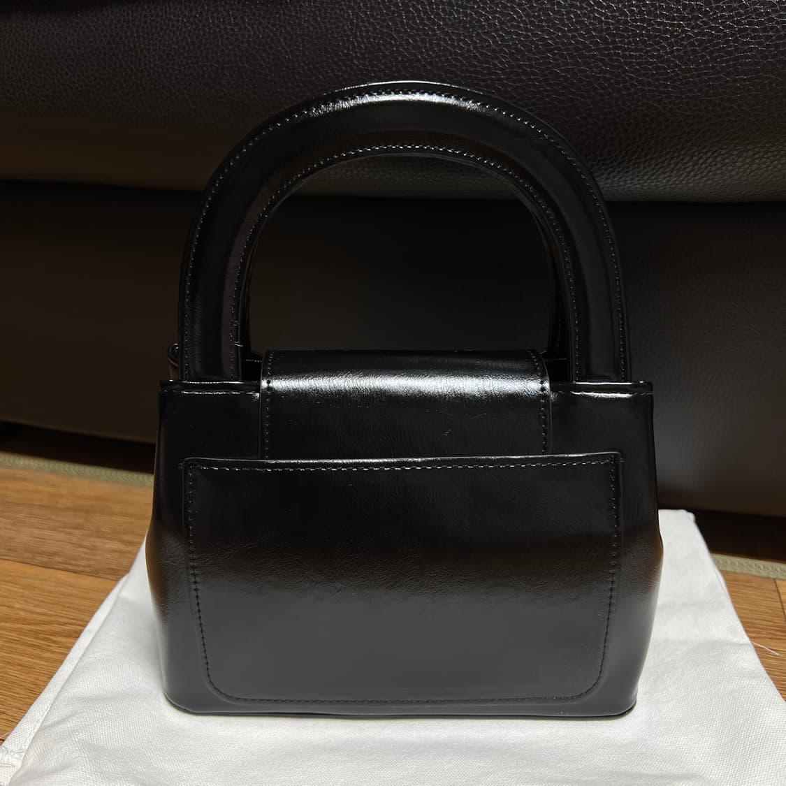 블랙 하트 미니 토트백 상품이미지2