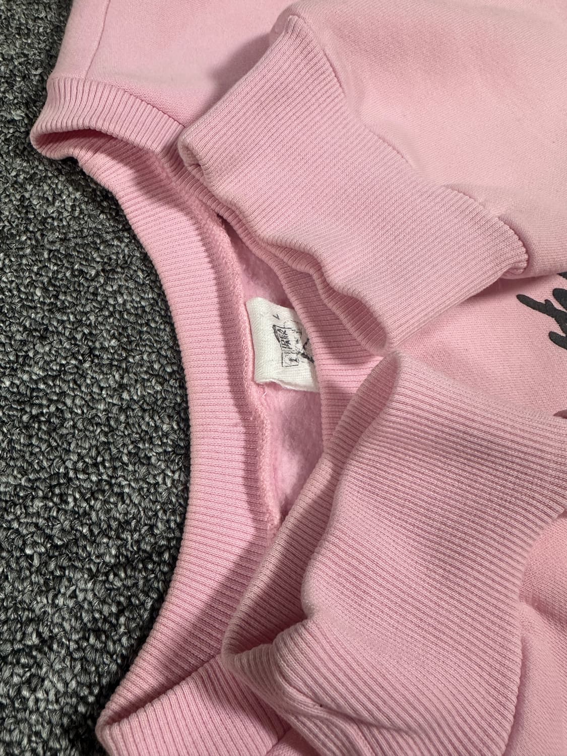 (L) 컬렉트피시스 핑크 프린팅 맨투맨 collectpieces 상품이미지10