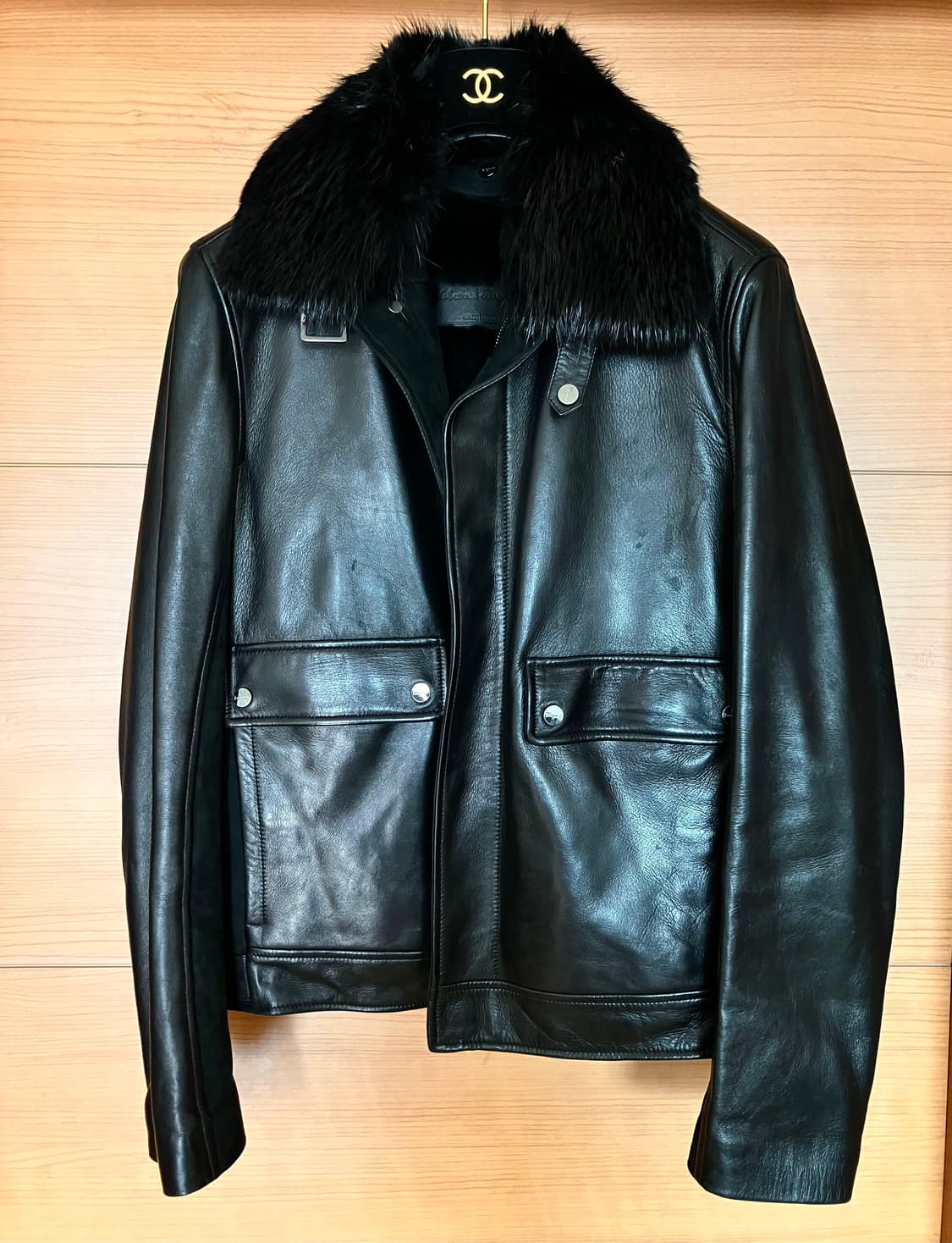 페라가모 비버 퍼 가죽자켓 상품이미지2