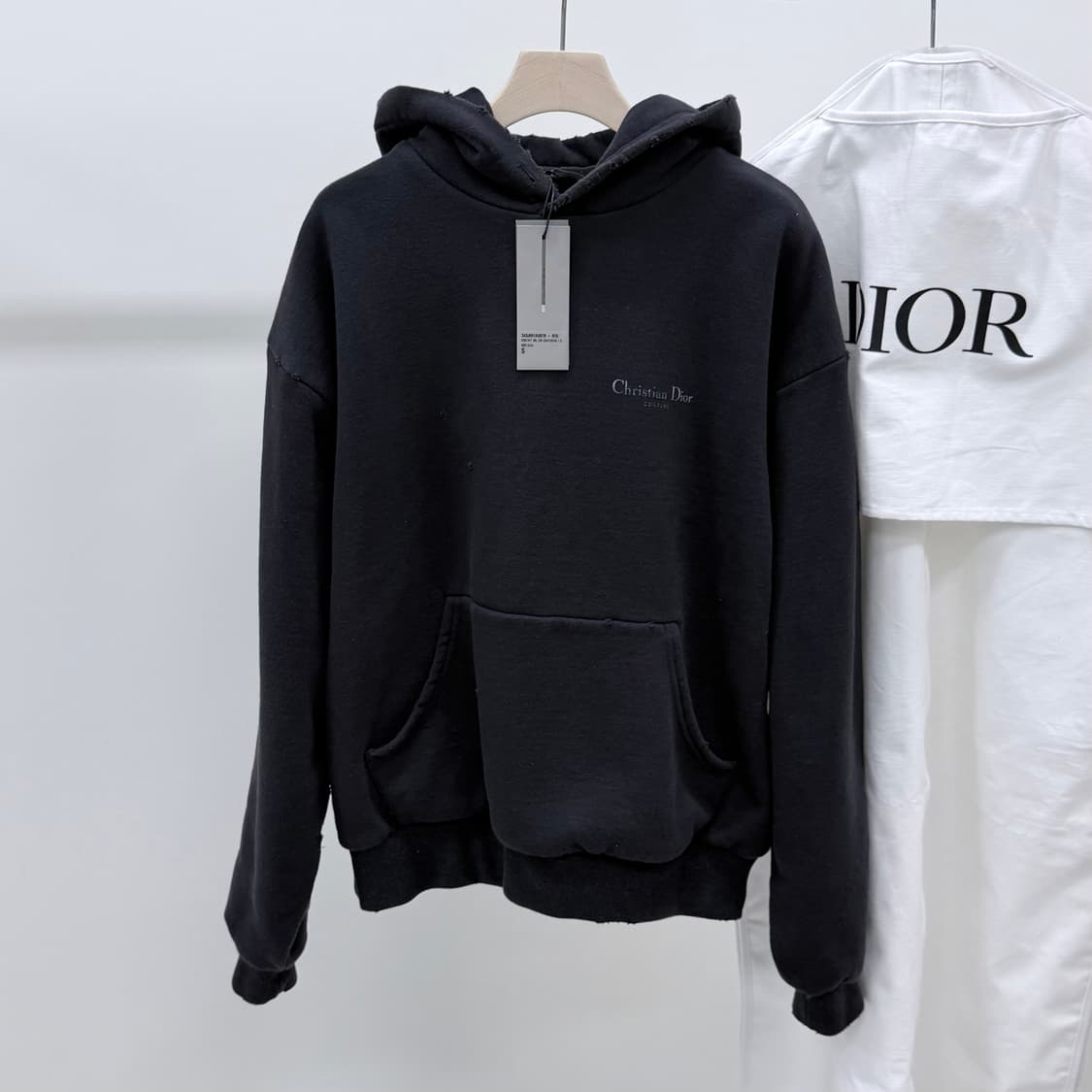 [S+급/오버핏S] 디올 꾸뛰르 백로고 후드티 블랙 상품이미지1