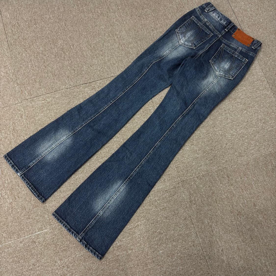 새상품 웨슬리휴스턴 부츠컷 데님팬츠 상품이미지2