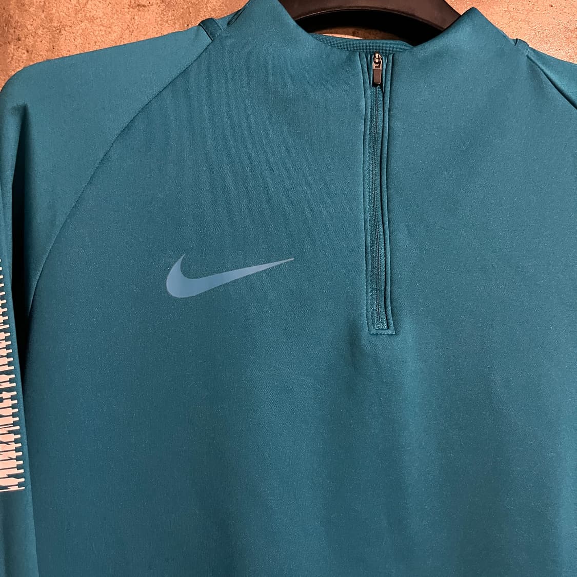 나이키 드라이핏 반집업 긴팔 상품이미지2