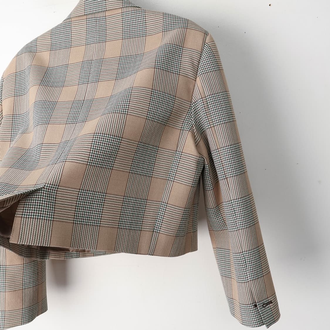 55/시스템 크롭 체크 자켓 상품이미지3