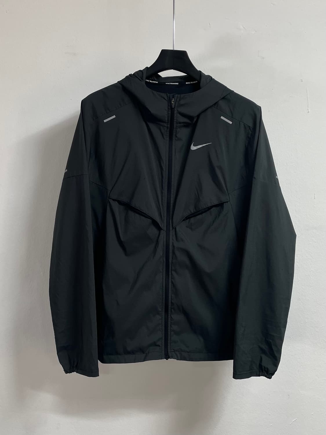 나이키 윈드러너 스톰핏 런닝 바람막이  (on.326)   상품이미지1