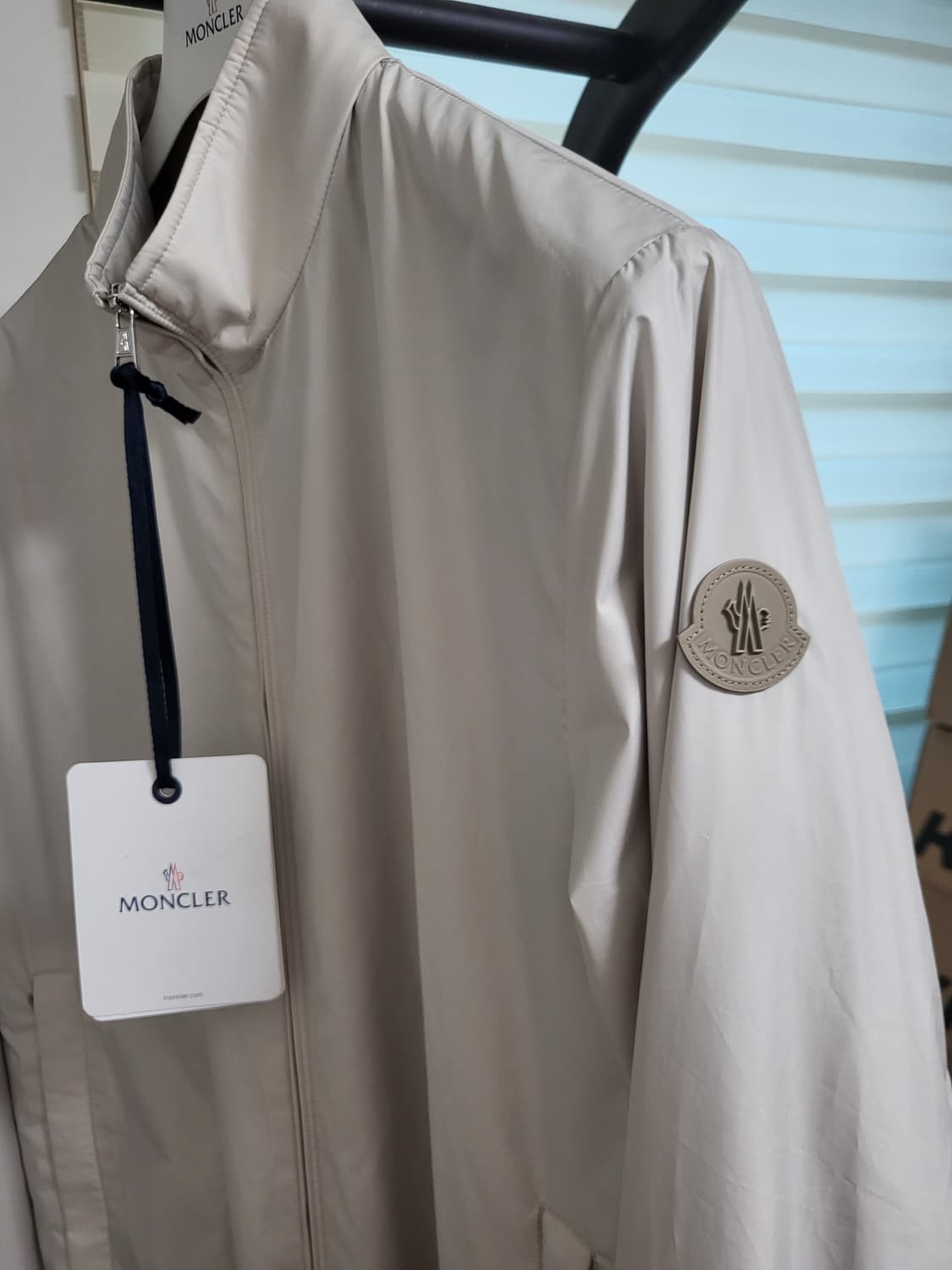 24SS 몽클레어 메이다사 바람막이 자켓 3사이즈 상품이미지3