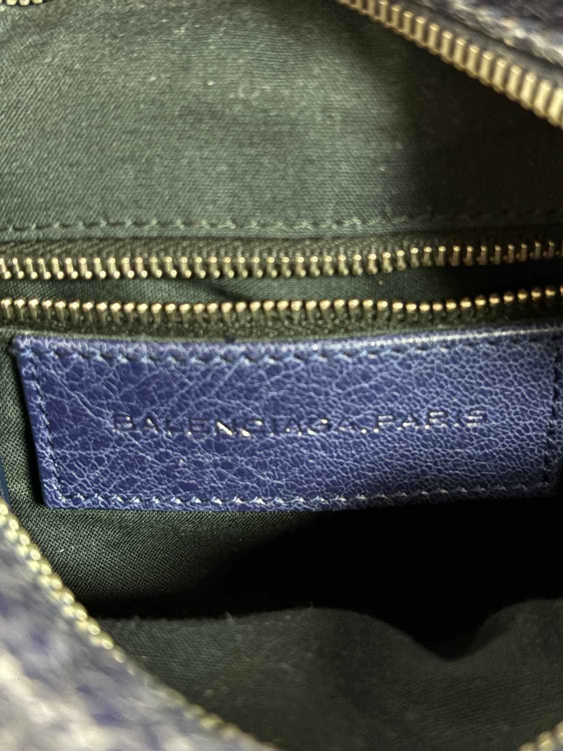 발렌시아가 모터 크로스백 상품이미지9