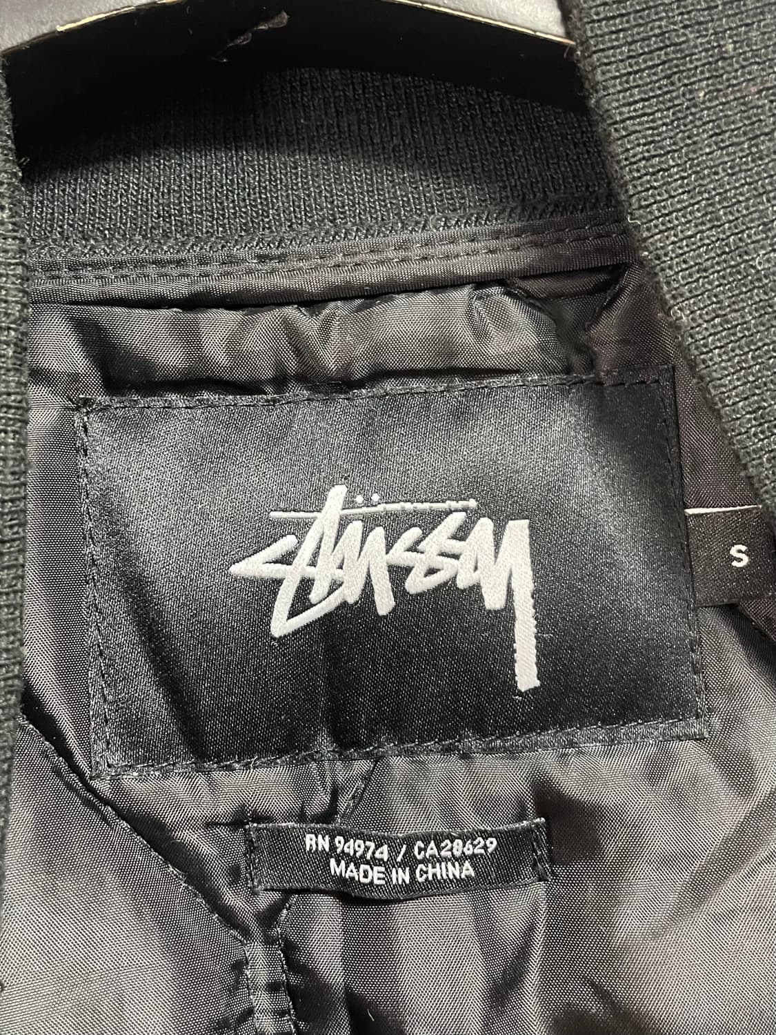 스투시 퀼티드 블랙 라이너 자켓  (on.431)   상품이미지4