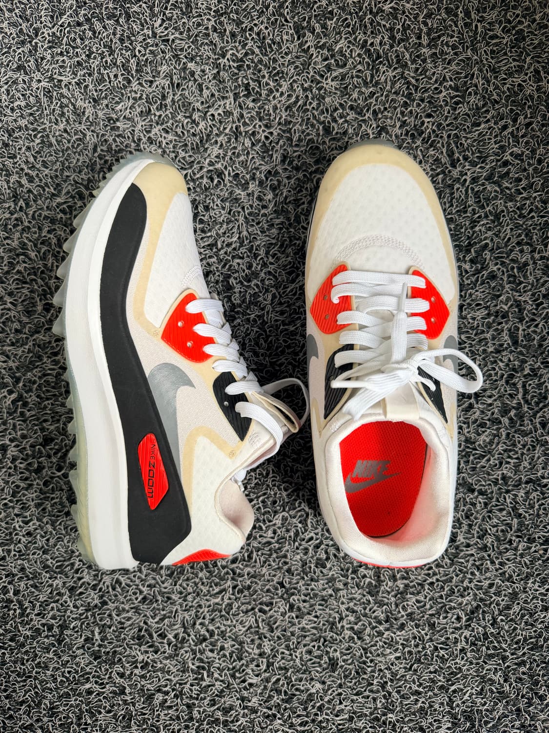 나이키 에어즈줌 IT 골프화 '인프라레드' (844649-100) 상품이미지4