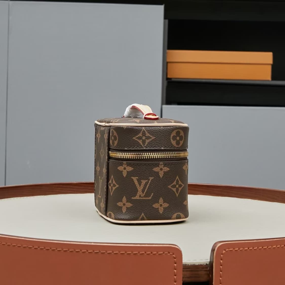 루이비통 니스 나노 메이크업 케이스 모노그램 상품이미지5