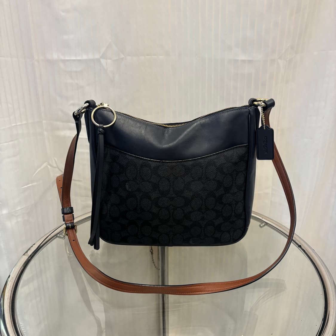 정품 코치 가죽 시그니처 크로스백     상품이미지1