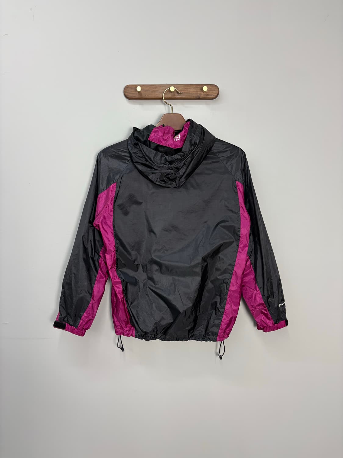 마운틴하드웨어 블랙 나일론 메탈 바람막이 A1620 상품이미지5