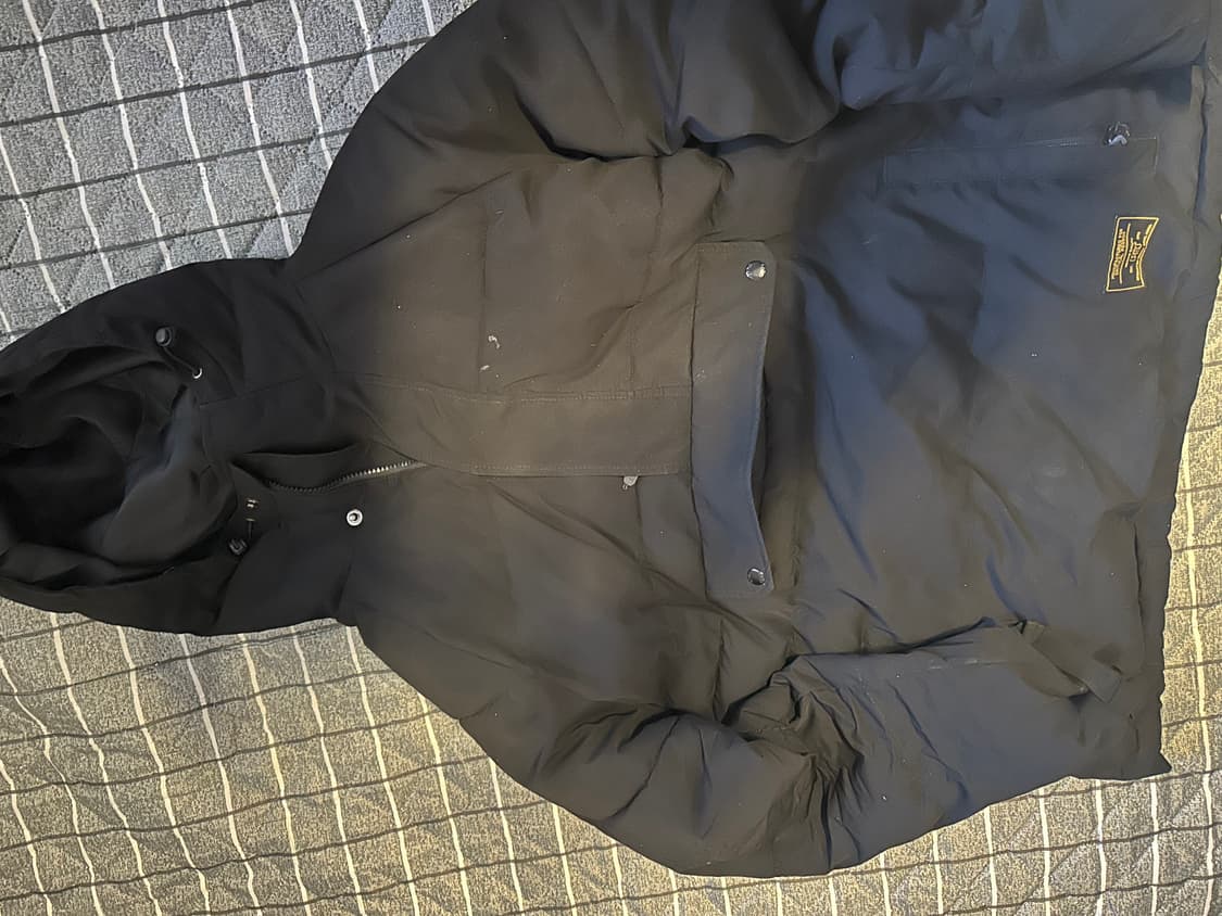 크리틱 아노락 패딩 L 팝니다 상품이미지1