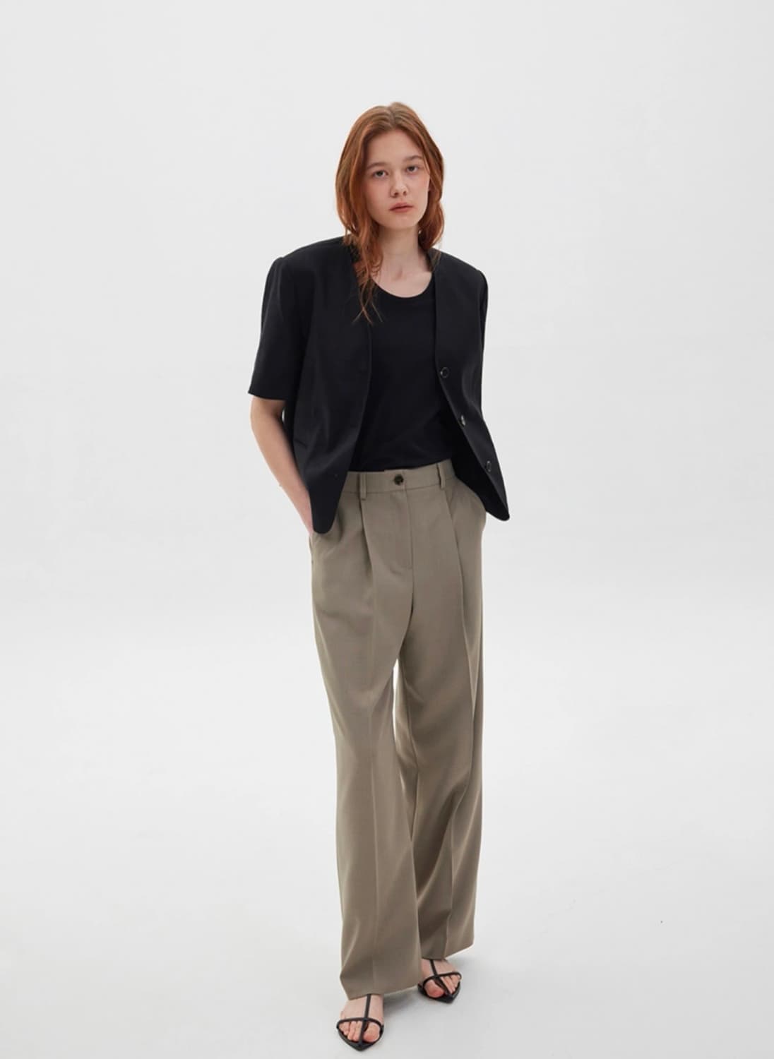 오어ORE 블랙 반팔 자켓 상품이미지1