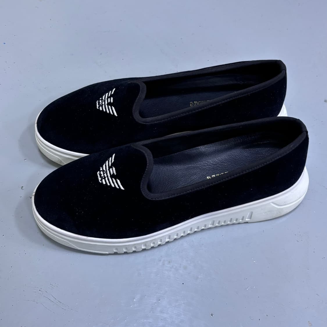 240 엠포리오아르마니 벨벳 스니커즈 0406E 상품이미지4