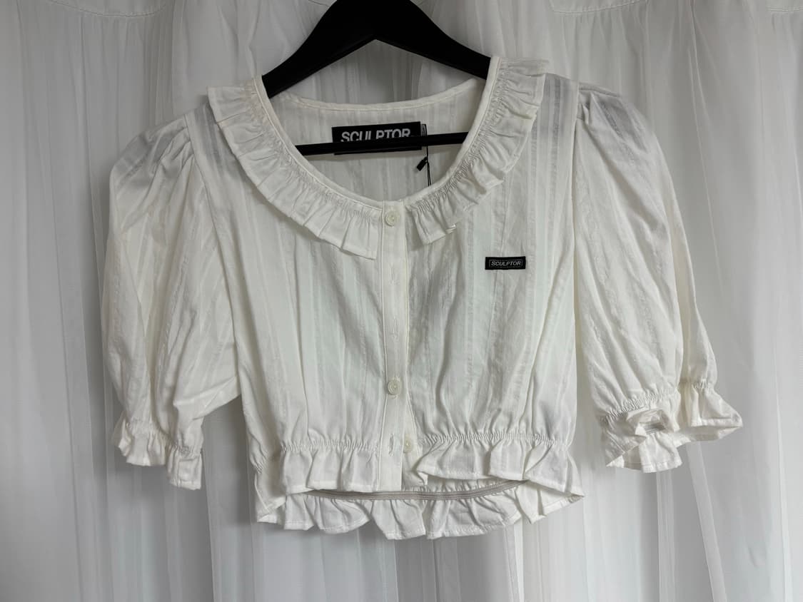 스컬프터 Ruffle Eyelet Crop Blouse 새상품 상품이미지4