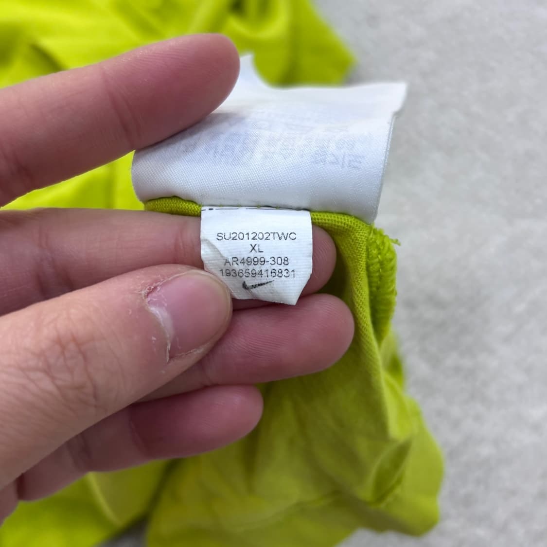 XL 나이키 스몰로고 반팔 티셔츠 0408E1 상품이미지5