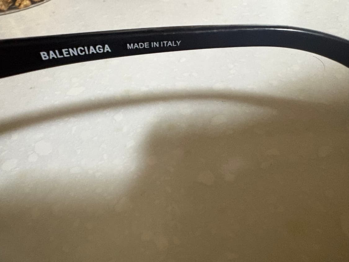 [급처]발렌시아가 뱃 랙탱글 선글라스 상품이미지3