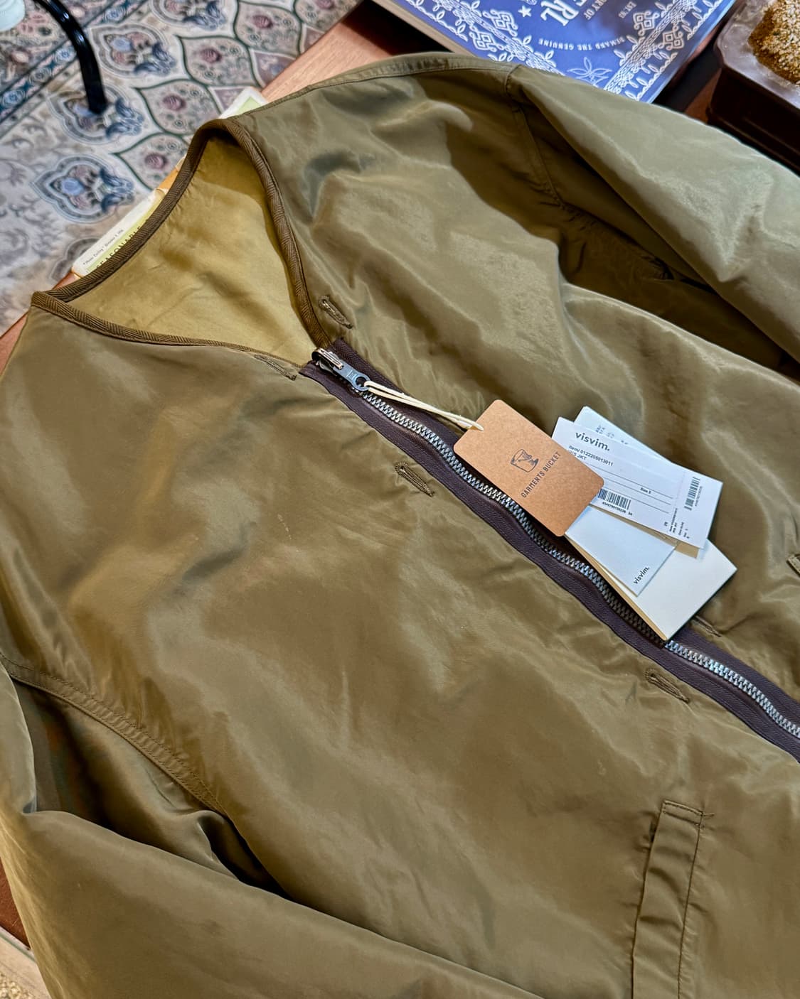 비즈빔 아이리스 22aw 상품이미지1