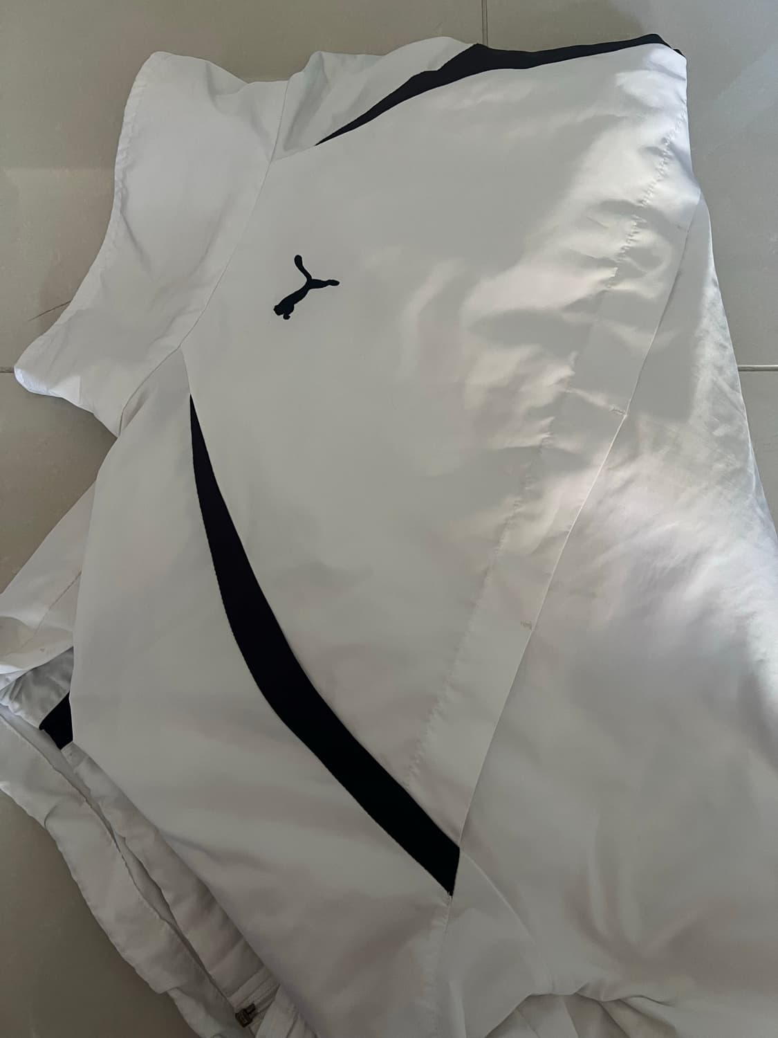 푸마 올드스쿨 바람막이 상품이미지2