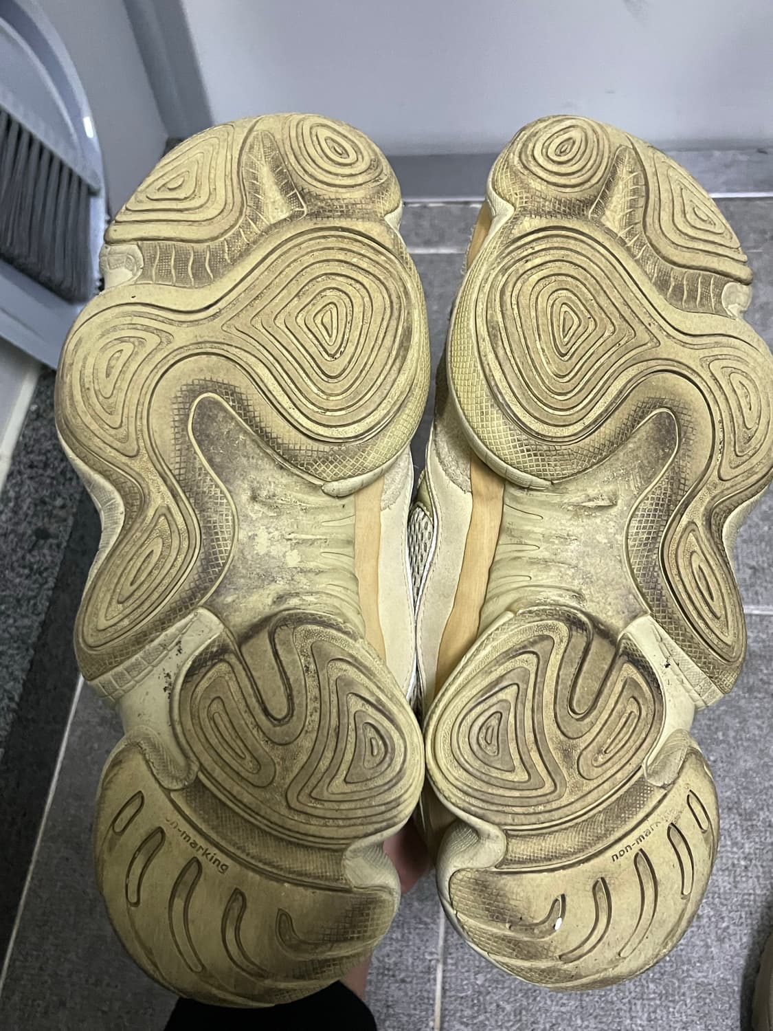 이지부스트 500 슈퍼문(270) 판매합니다 상품이미지3