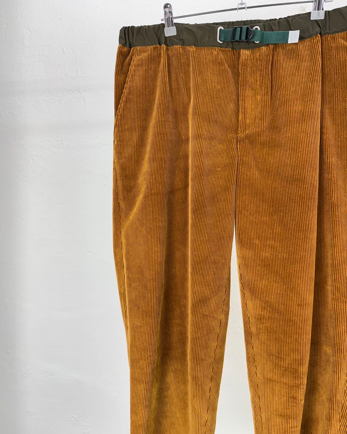 컬러 토바코 벨티드 코듀로이 골덴 팬츠 상품이미지2