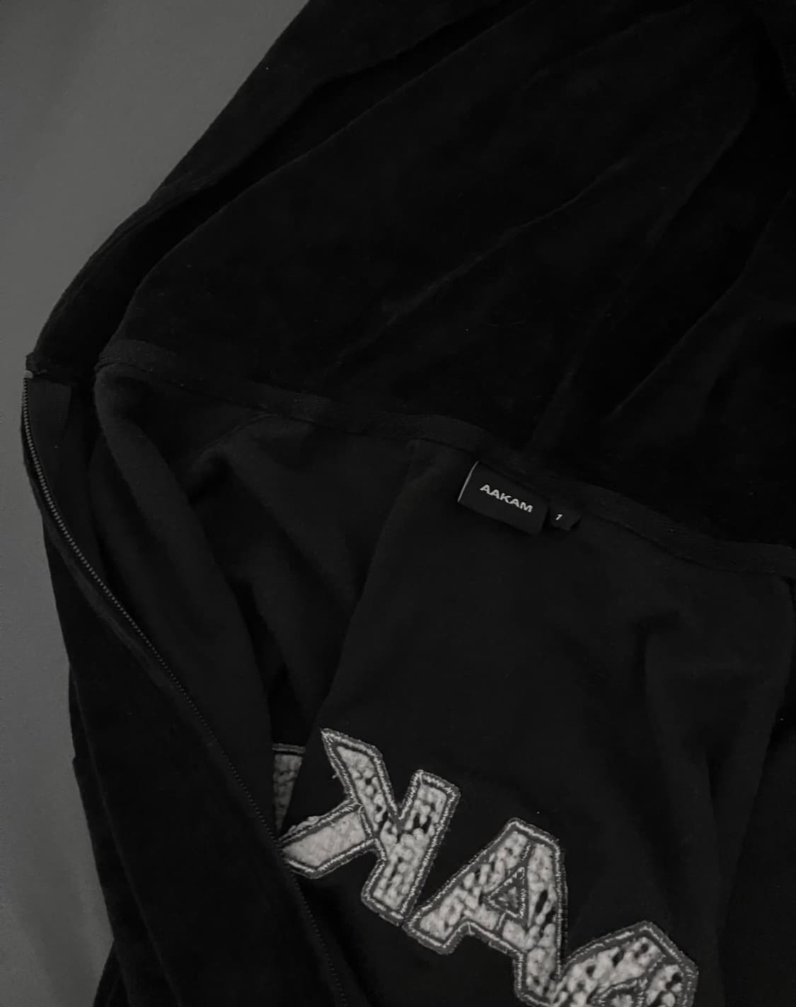 AAKAM 98 Patch Velour Zip-Up Hoodie 상품이미지2