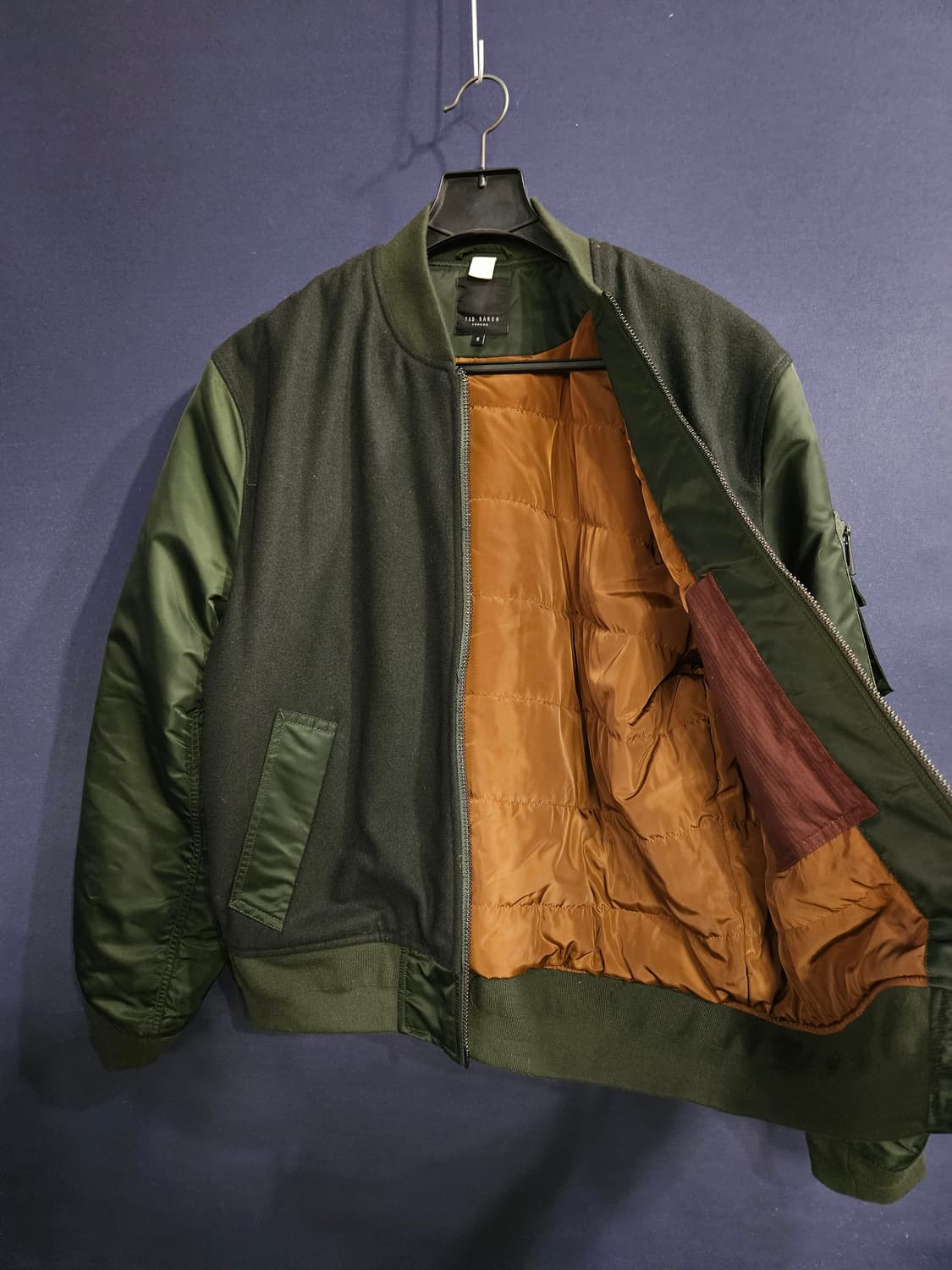 테드베이커 다크그린 남성 100~105 항공점퍼 자켓  상품이미지8