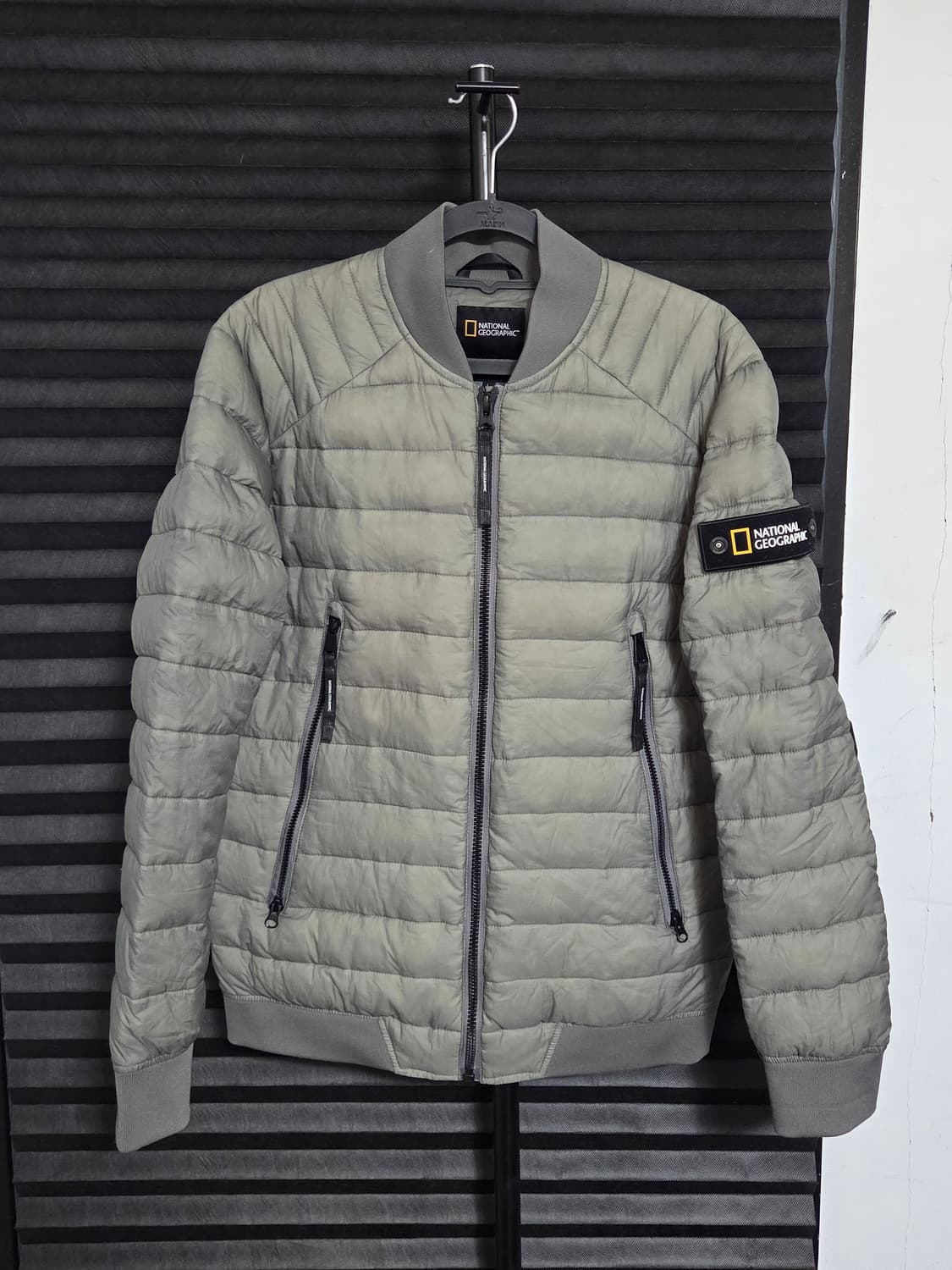 [내셔널지오그래픽] 덕다운 경량패딩 자켓 판매합니다. 상품이미지1
