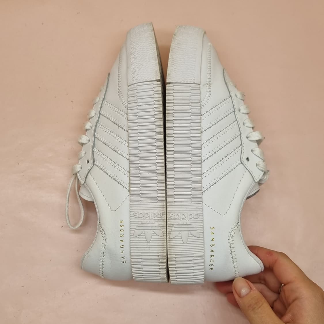 아디다스 삼바로즈 화이트 운동화 220 상품이미지5