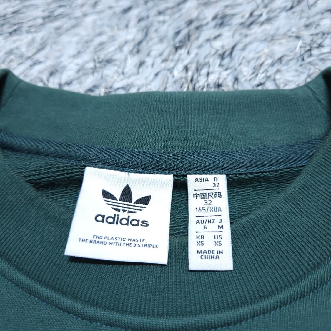아디다스) XS 여자 오버핏 스웨트셔츠 맨투맨 / 왕눈이샵 상품이미지9