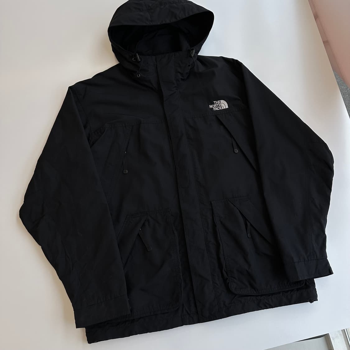 노스페이스 블랙 포켓 마운틴 윈드브레이커 상품이미지1