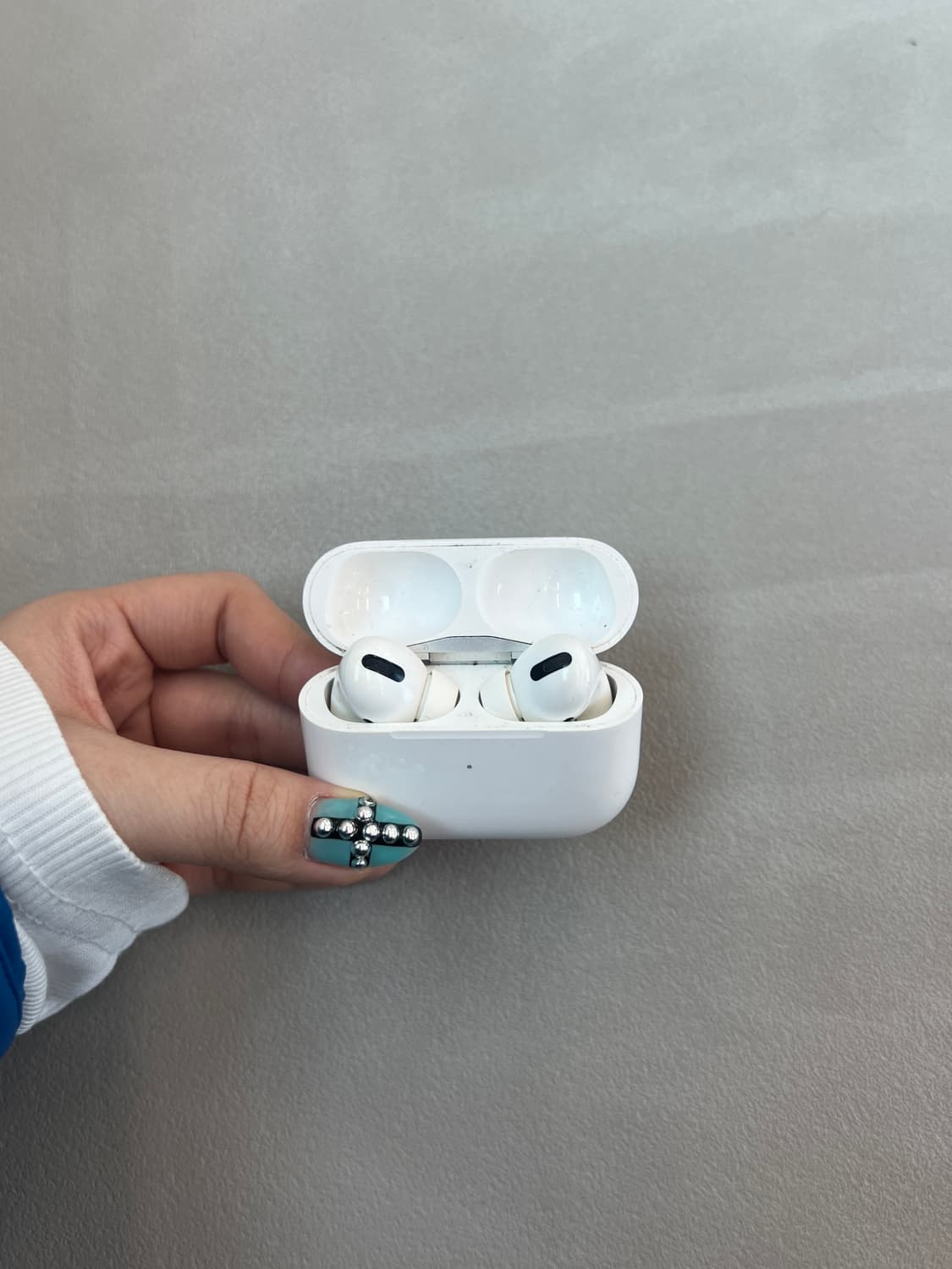 에어팟 프로2 8핀 상품이미지2