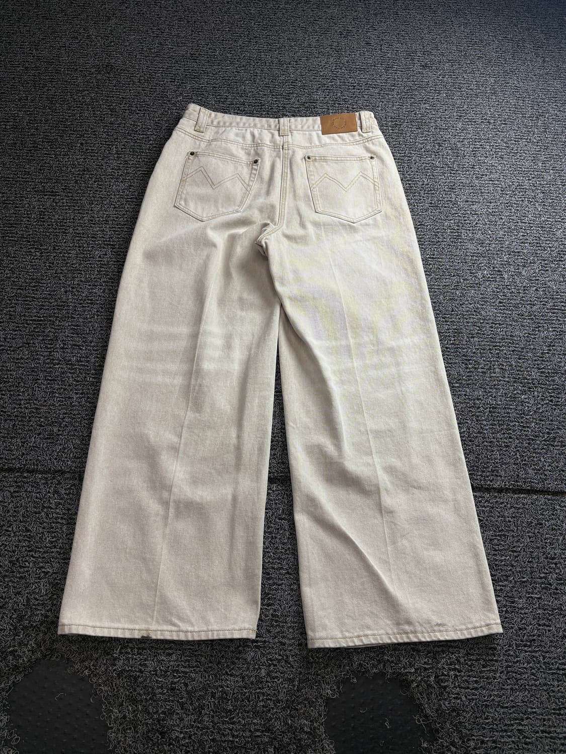 마뗑킴 아카이브 미니멀 와이드 데님 팬츠 아이보리 4176 상품이미지4