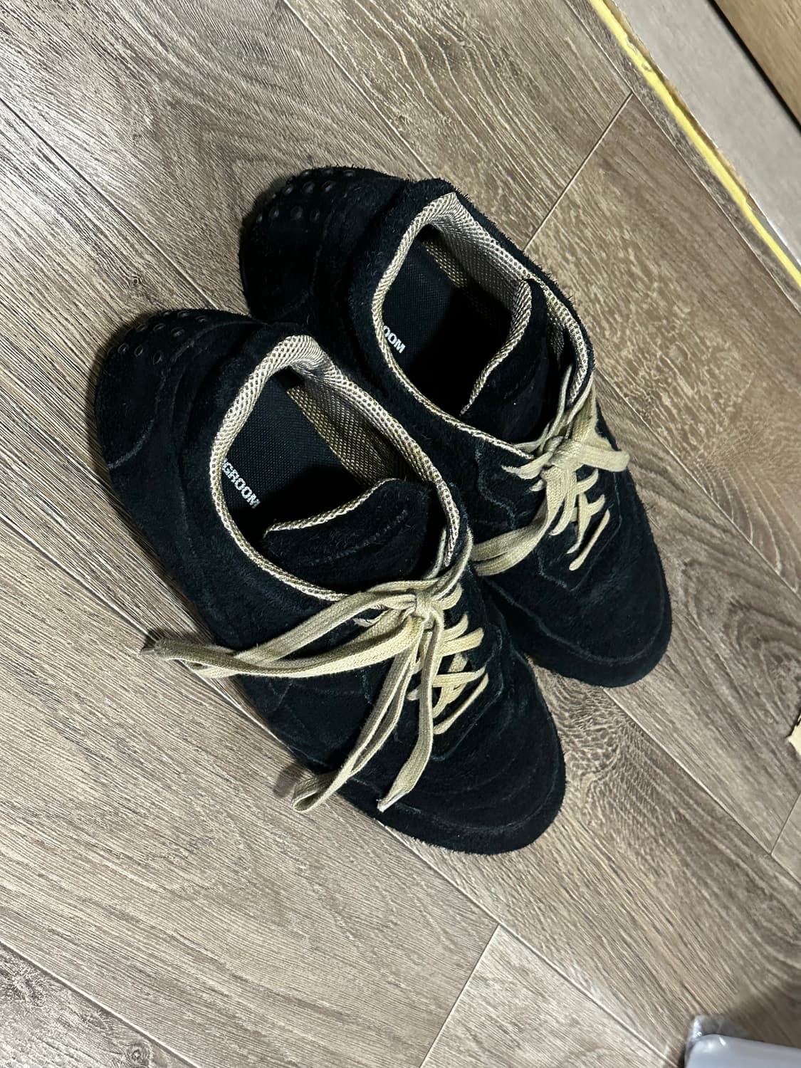 해칭룸 풋볼 슈즈 스웨이드 블랙 275 상품이미지2