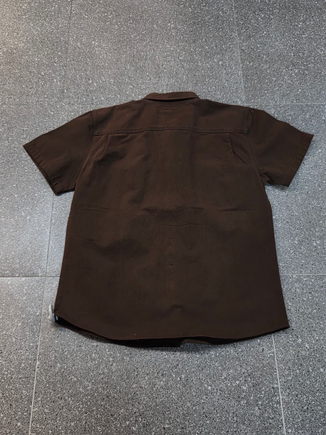 칼하트 브라운 반팔셔츠 상품이미지5